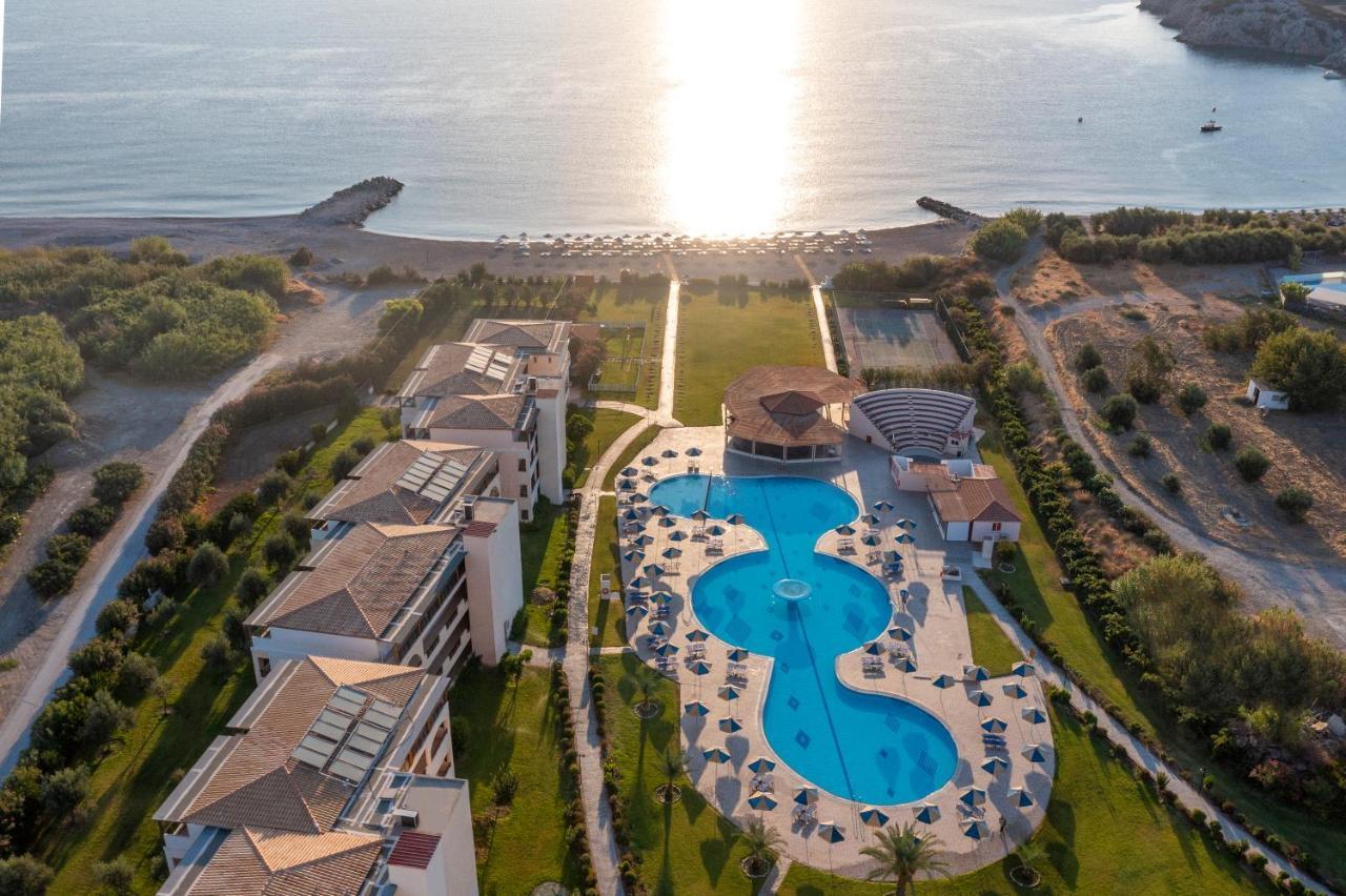 Myrina Beach